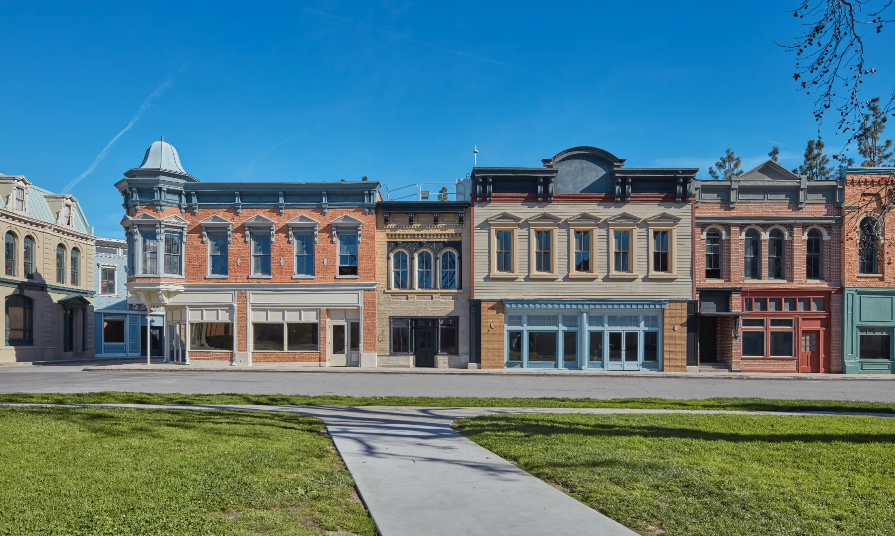 Midwest Business & Residential Street