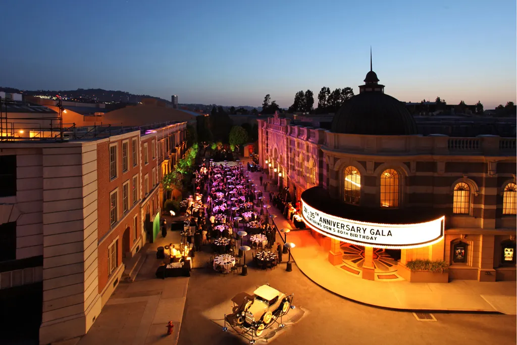 Event on Brownstone Street