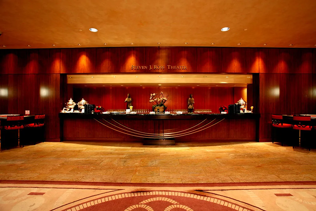 Steven J Ross Theater 02