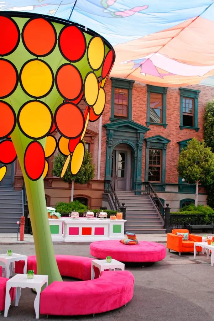 Fantastical Neon Garden 02